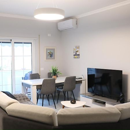 Tirana Gallery Apartment - City Center View Екстериор снимка