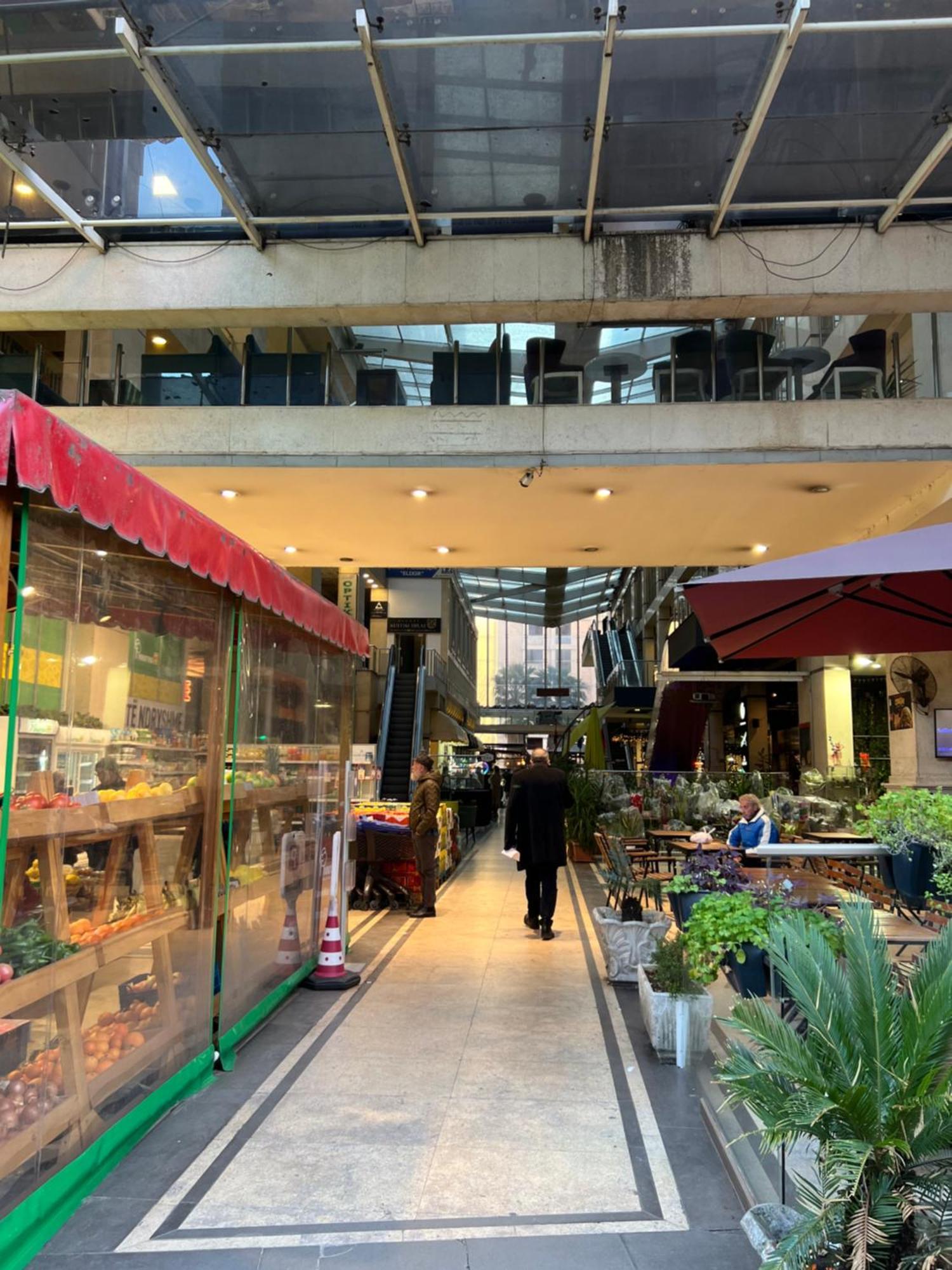 Tirana Gallery Apartment - City Center View Екстериор снимка