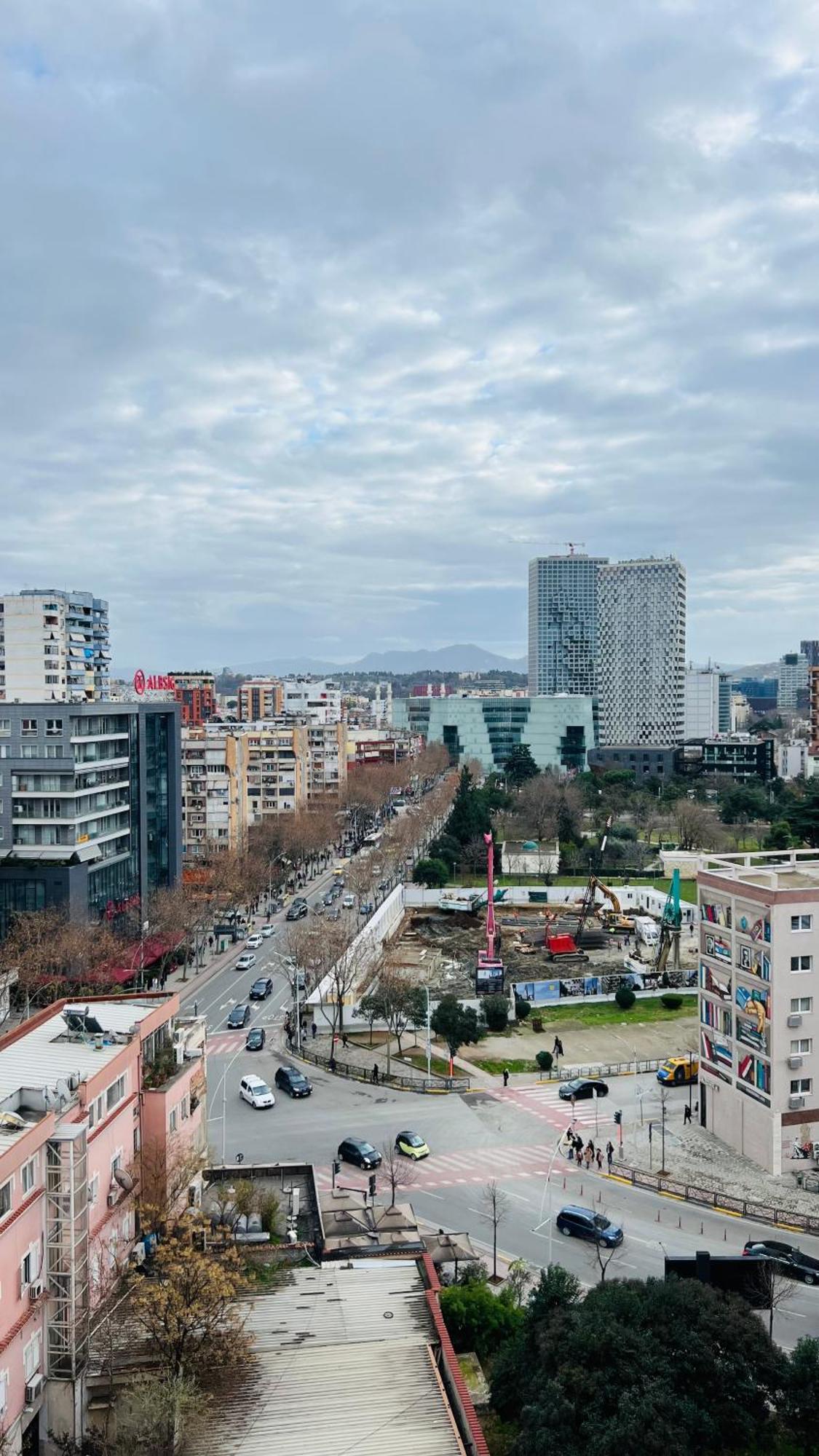 Tirana Gallery Apartment - City Center View Екстериор снимка