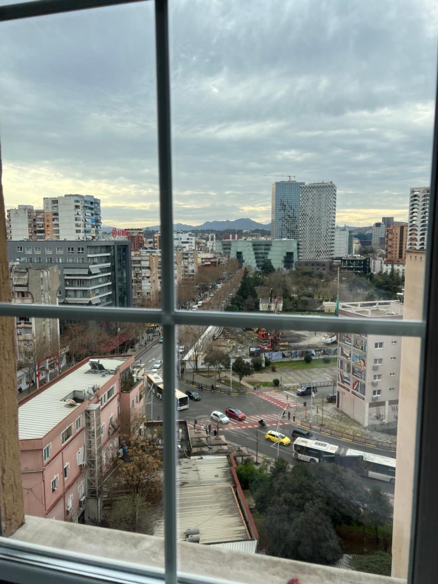 Tirana Gallery Apartment - City Center View Екстериор снимка